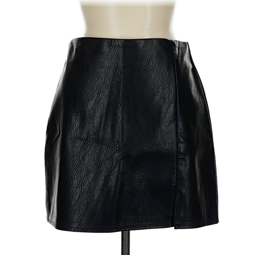 Old Navy Black Faux Leather Mini Skirt